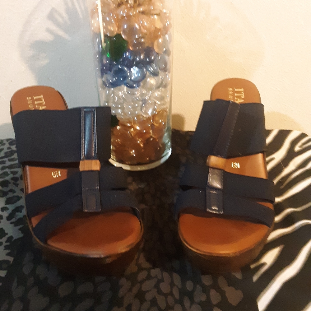 ITALIAN SHOEMAKERS WEDGE SANDALS